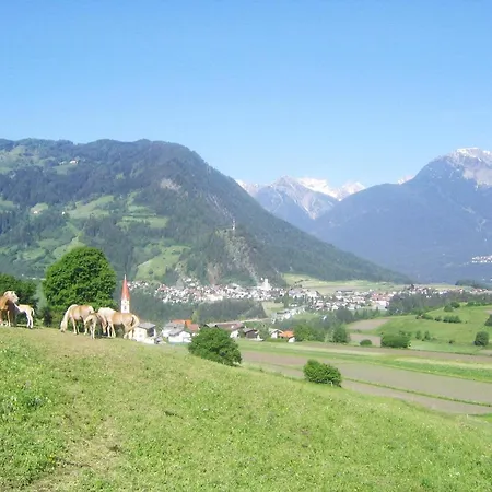 아파트 In Pitztal With Mountain Views, Cleaning Included 알즈임피츠탈